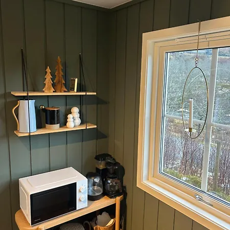 In Valldalen, * Røldal